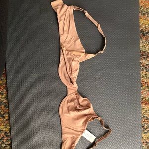 Nude nursing bra NWT 40D